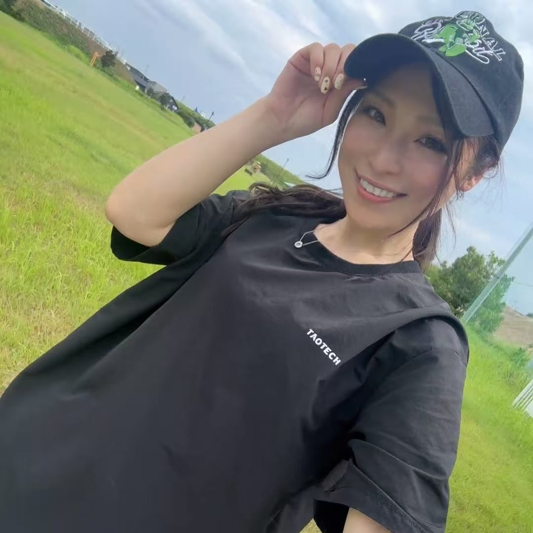 シャカシャカストリングTシャツ