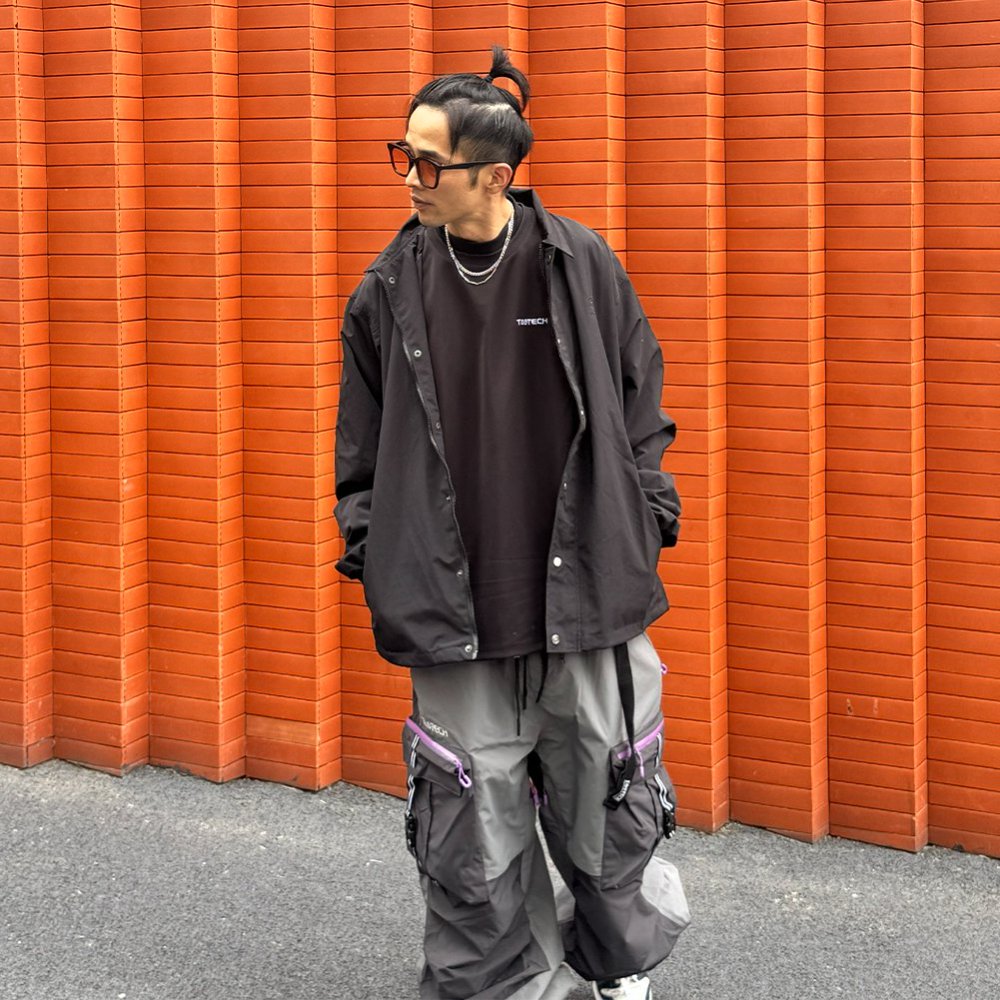 新作コーチジャケット