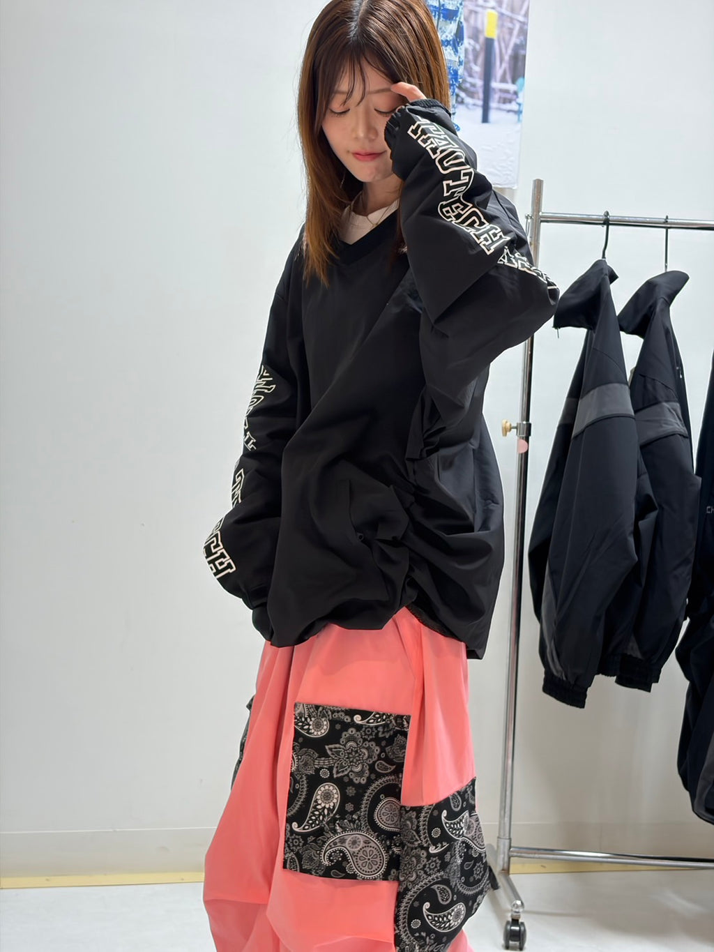 シャカシャカVネック　プルオーバー