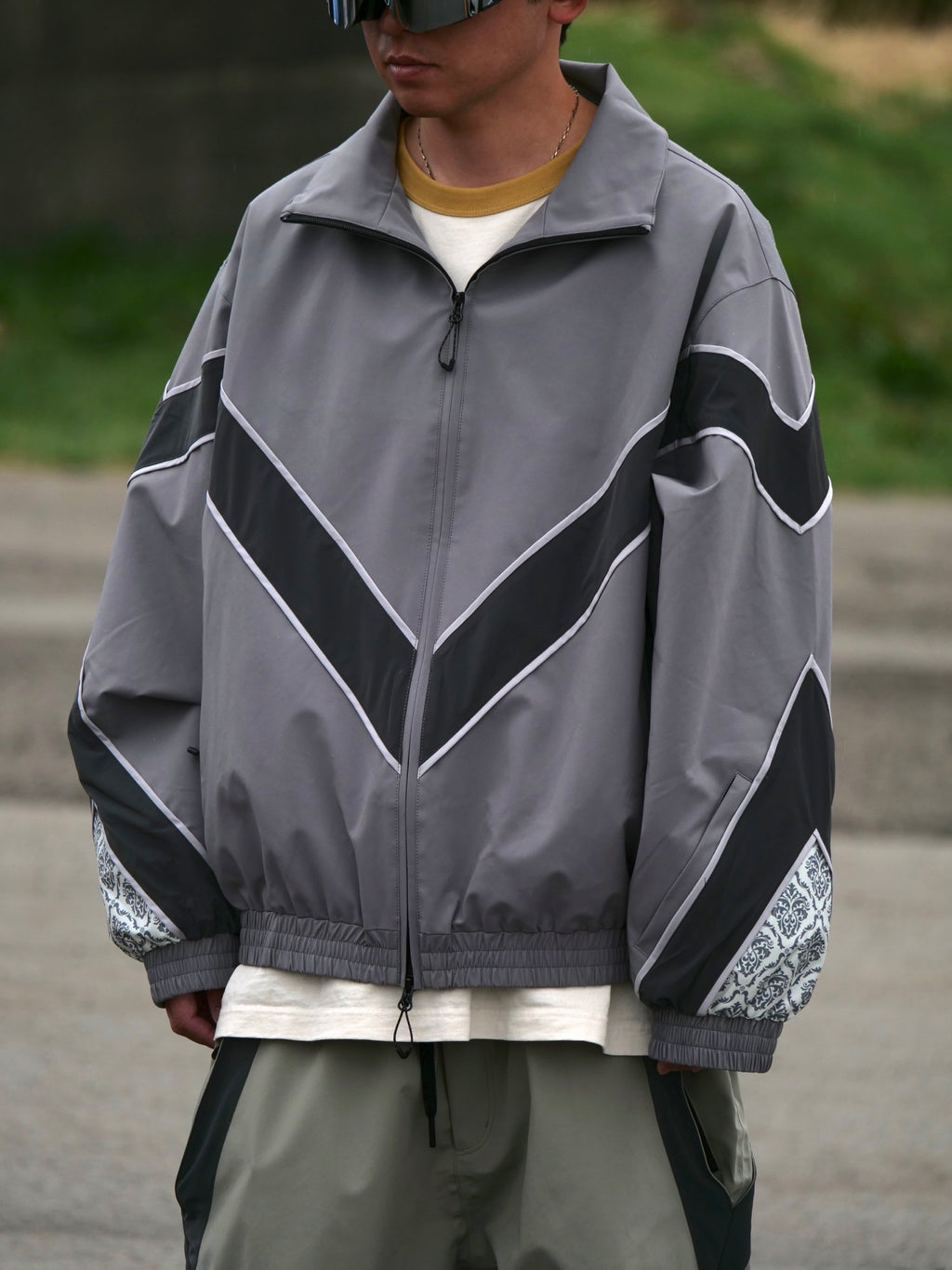 26-27 2L V-Line Snow Jacket