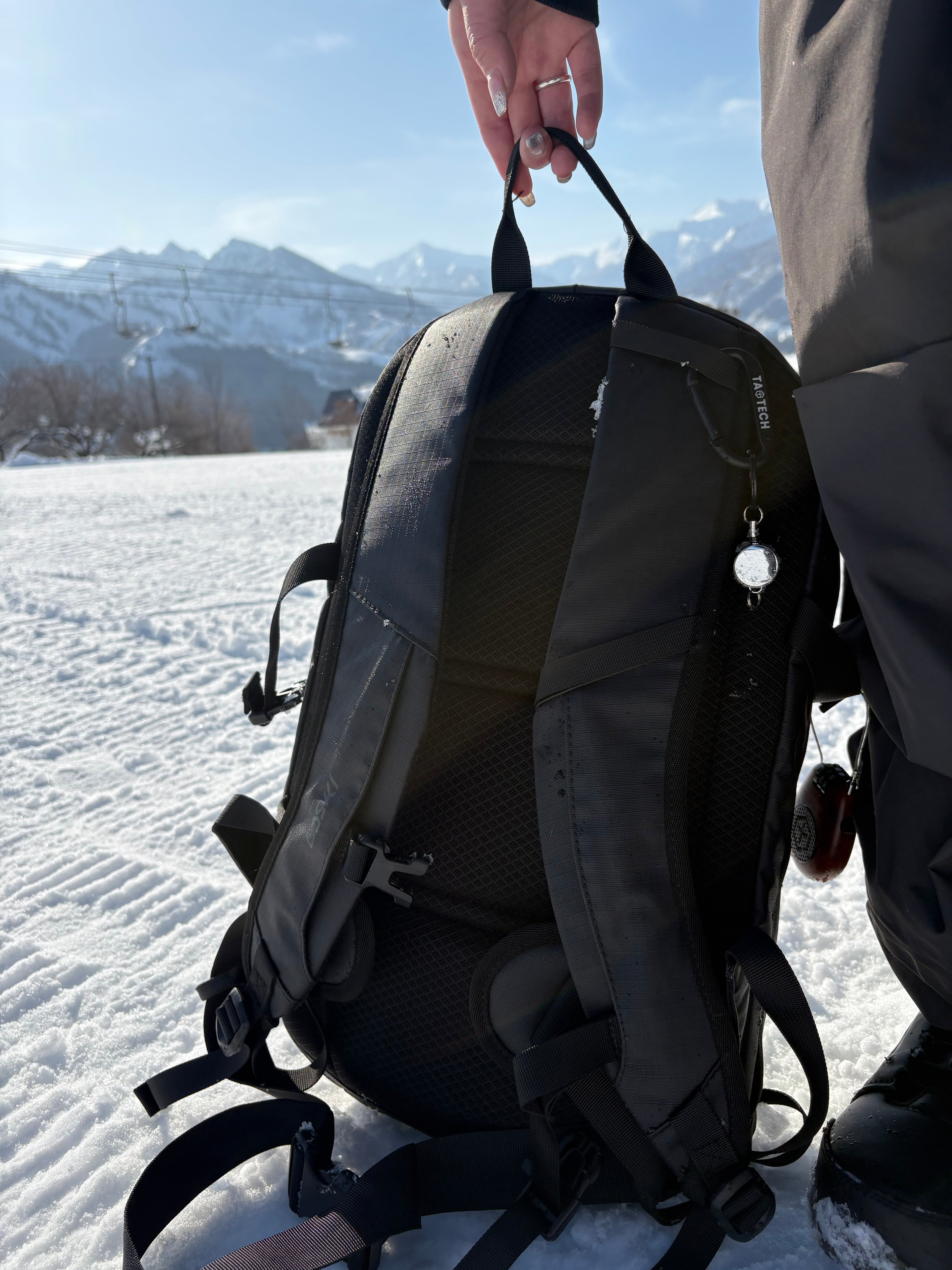 YETI バッグパック　LBG2415