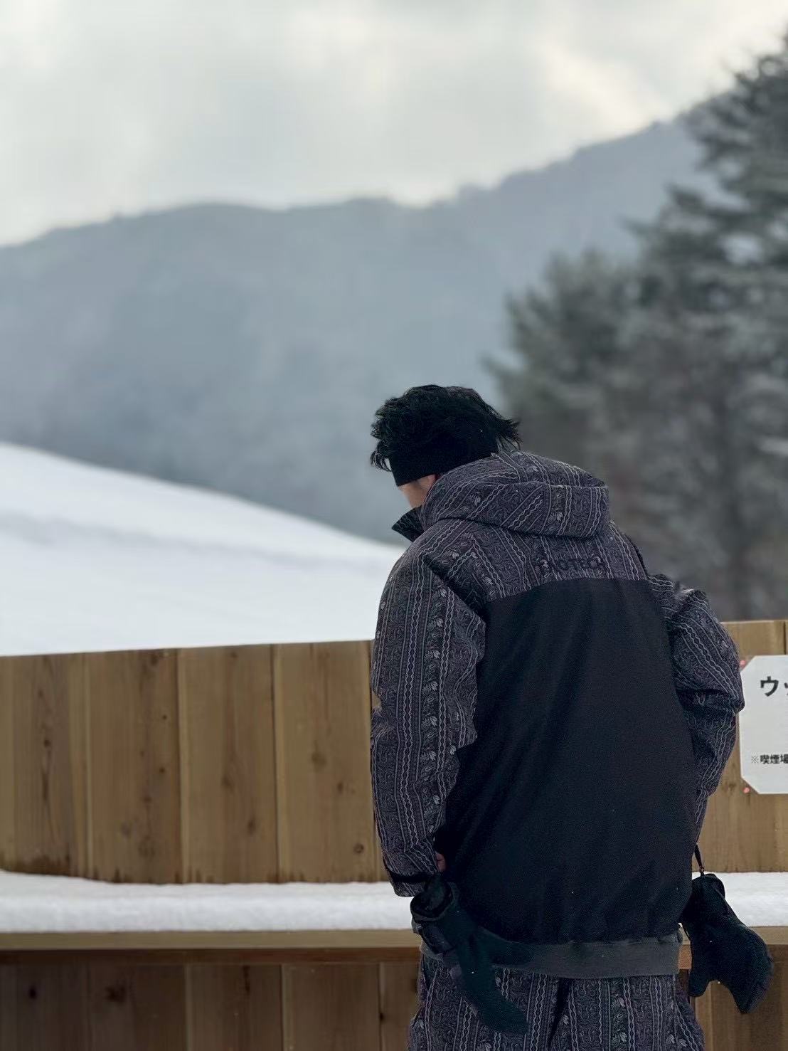 26-27　3L ジップアップジャケット