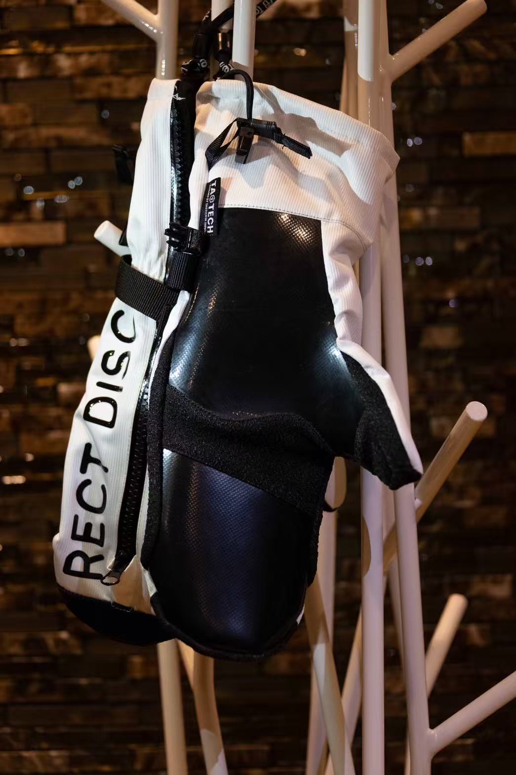 RECT DISCコラボ　ラントリグローブ