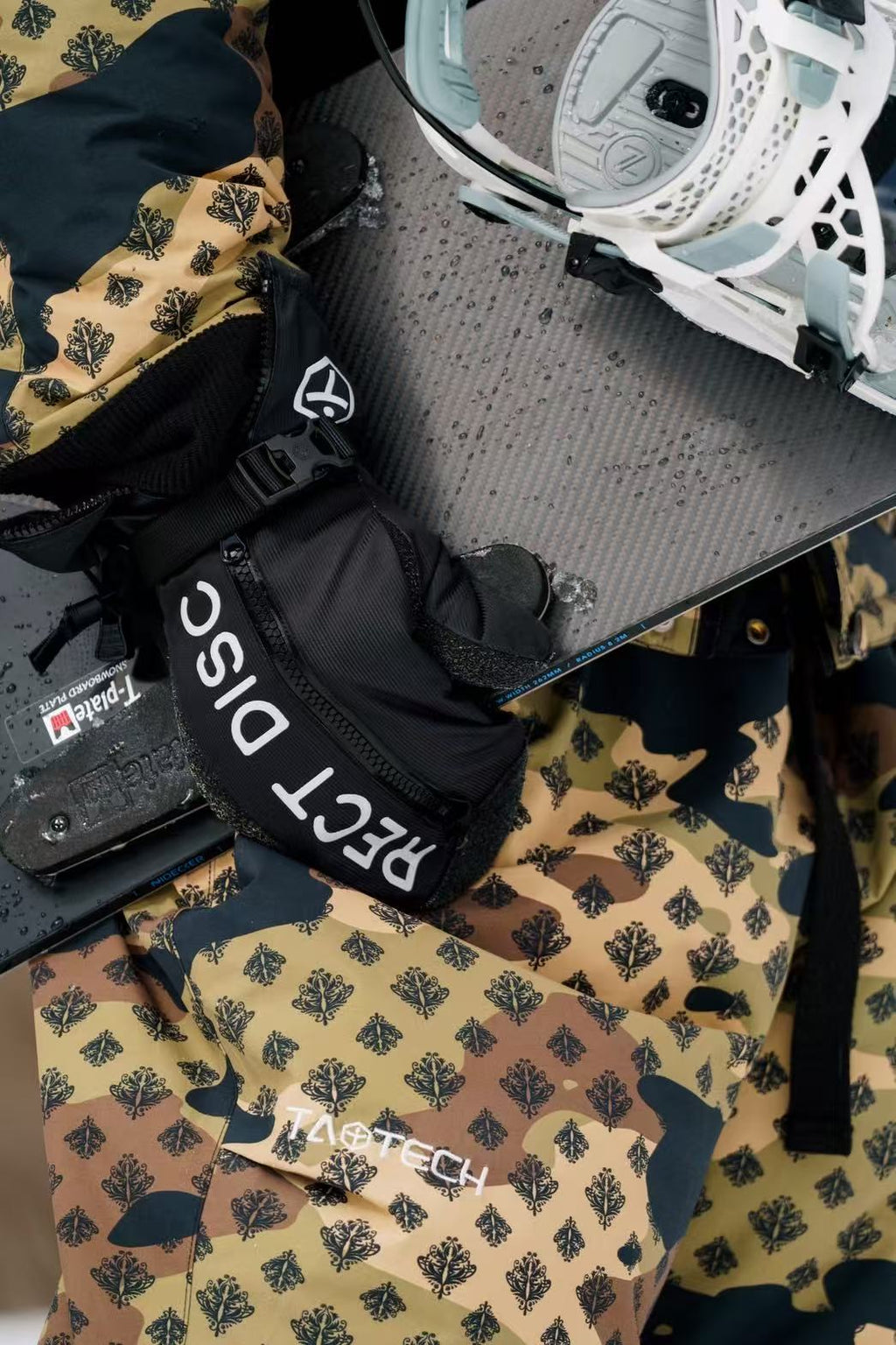 RECT DISCコラボ　ラントリグローブ