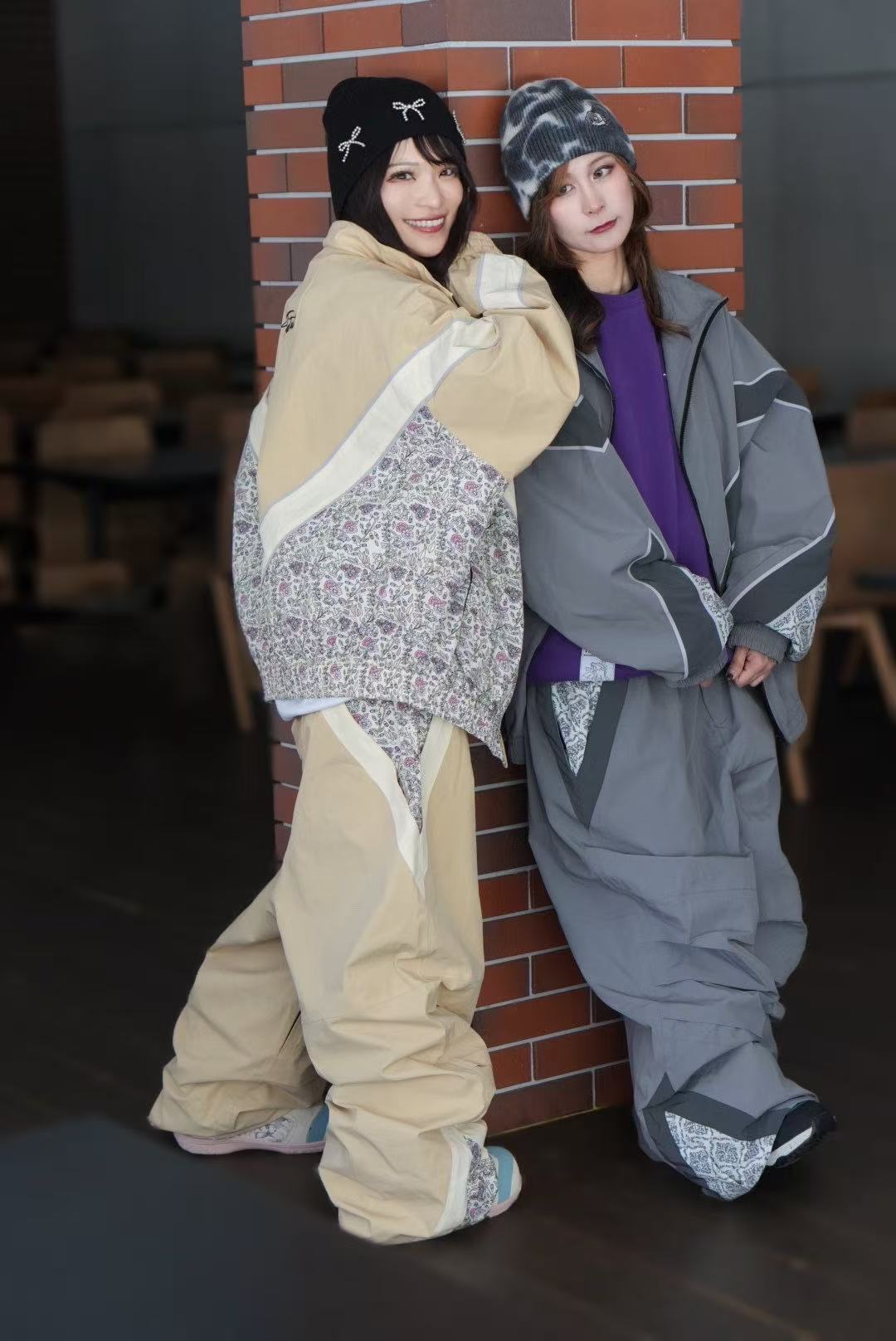 26-27　2L Vラインスノーパンツ