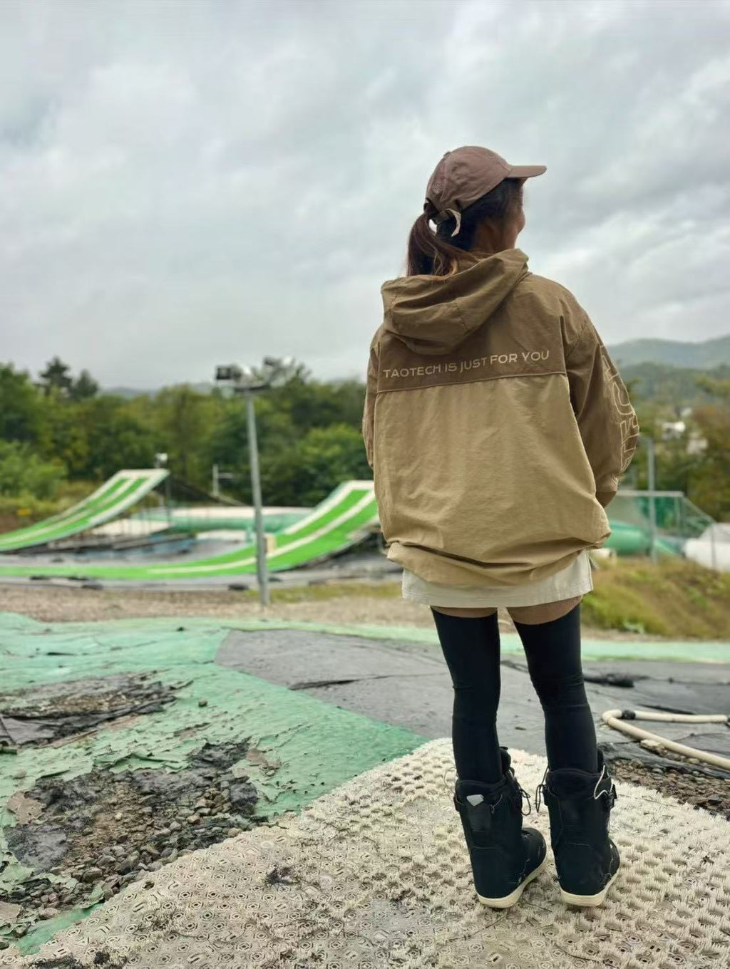 26-27 シャカシャカフーディー