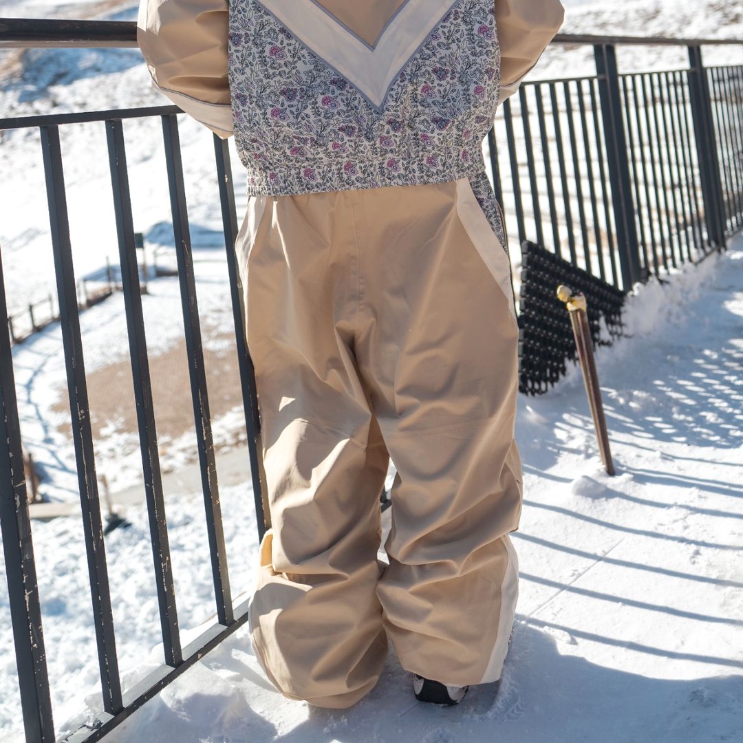 26-27　2L Vラインスノーパンツ