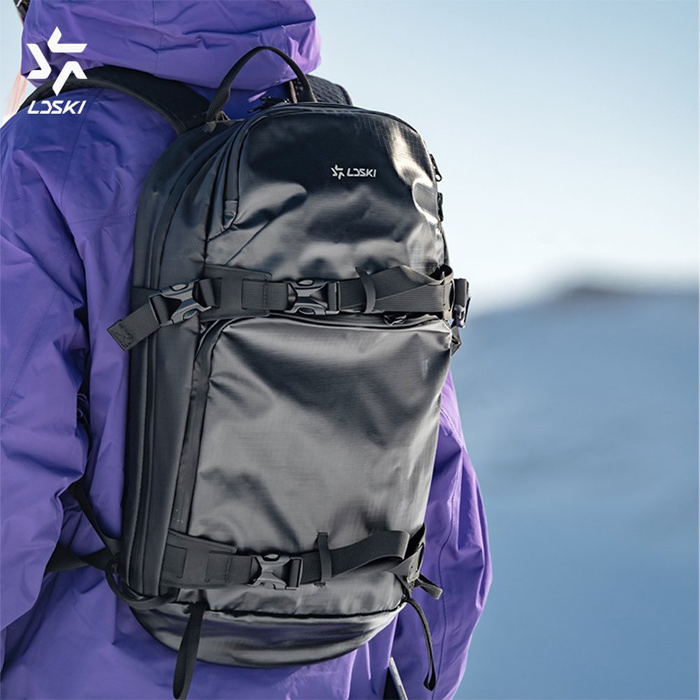 YETI バッグパック　LBG2415