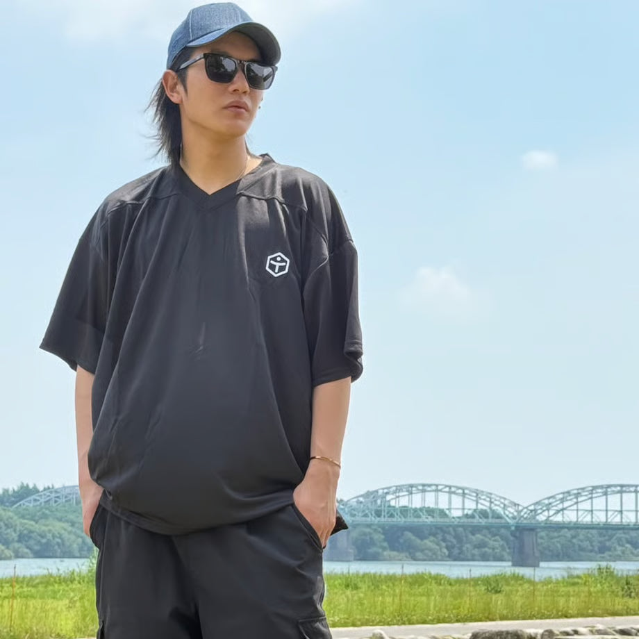 ドライTシャツ　ビッグロゴ