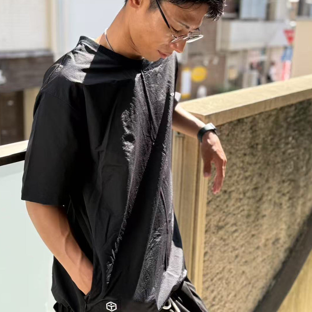 シャカシャカストリングTシャツ